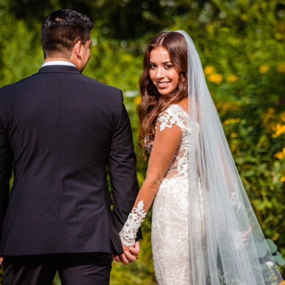 Meet your Posher, Brigette - Picture 1 of 1